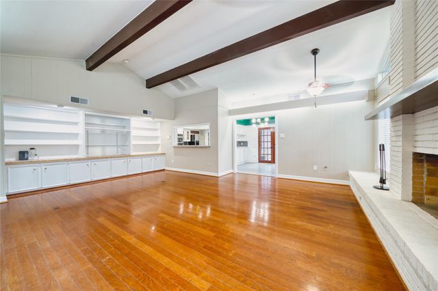 5017 Glenhaven Drive, Baytown, TX 77521