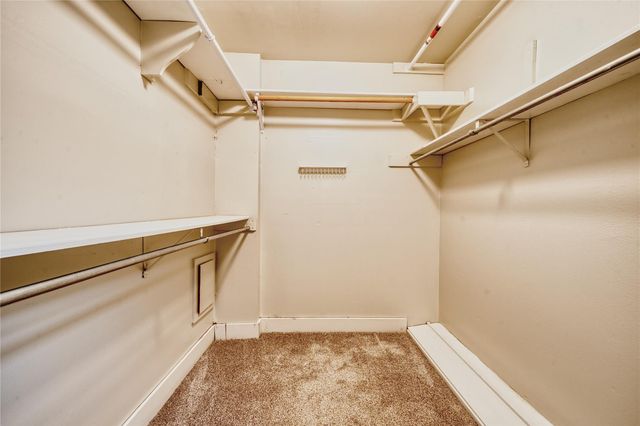 5017 Glenhaven Drive, Baytown, TX 77521