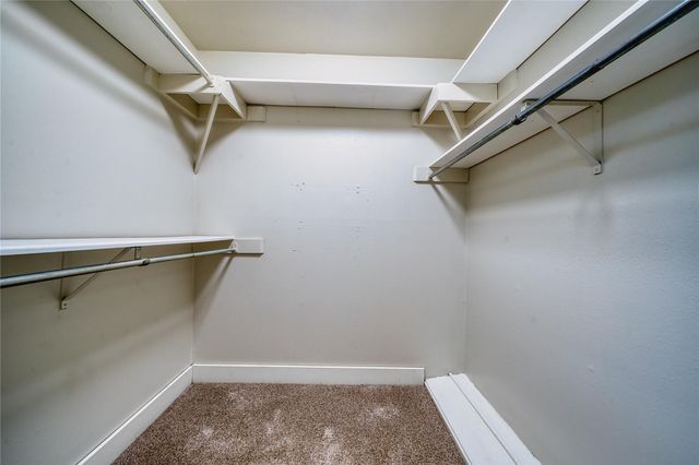 5017 Glenhaven Drive, Baytown, TX 77521