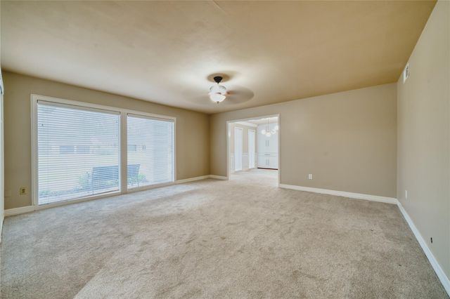 5017 Glenhaven Drive, Baytown, TX 77521