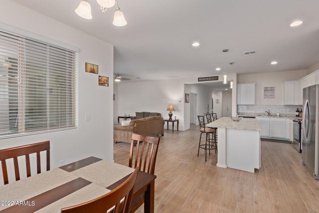 6931 W Golden Lane, Peoria, AZ 85345