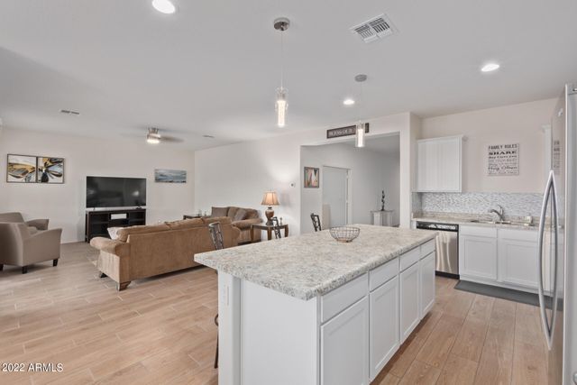 6931 W Golden Lane, Peoria, AZ 85345