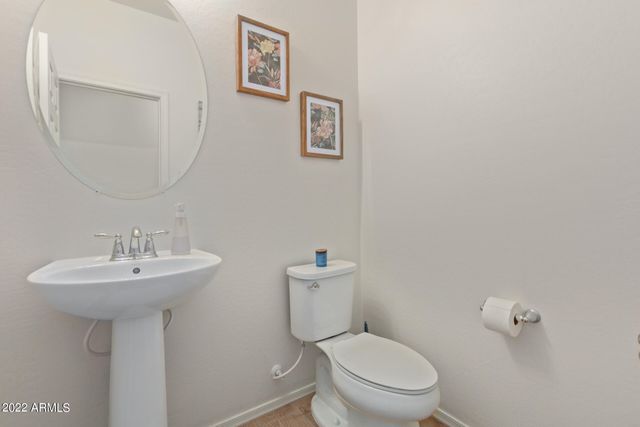 6931 W Golden Lane, Peoria, AZ 85345