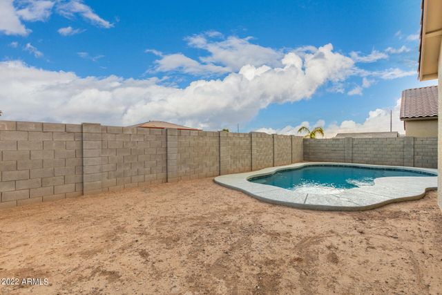 6931 W Golden Lane, Peoria, AZ 85345