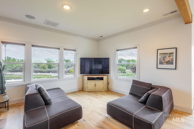 11171 Pump Rd, Nampa, ID 83686