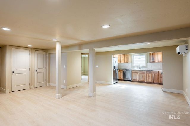 11171 Pump Rd, Nampa, ID 83686