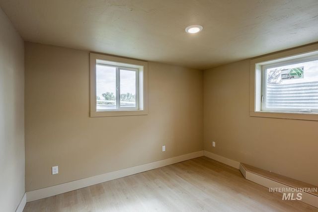 11171 Pump Rd, Nampa, ID 83686