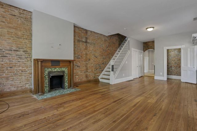 113 E Sycamore Street, 111, Columbus, OH 43206