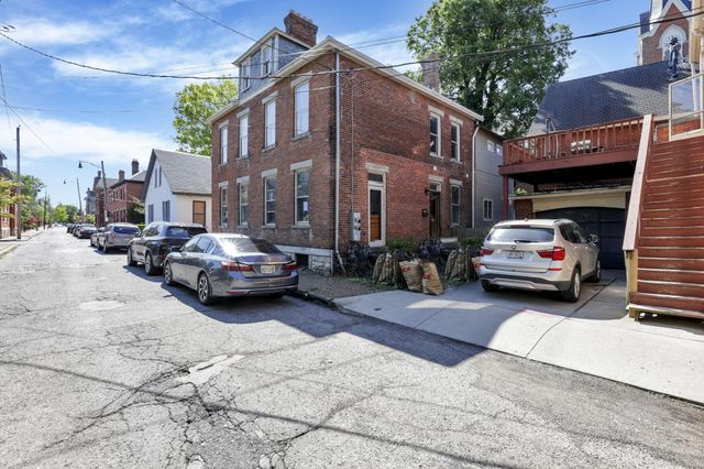 113 E Sycamore Street, 111, Columbus, OH 43206