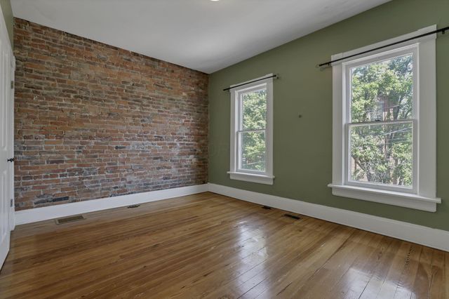 113 E Sycamore Street, 111, Columbus, OH 43206