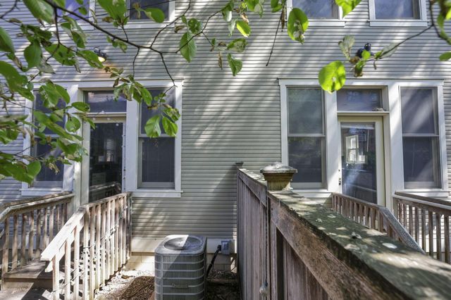 113 E Sycamore Street, 111, Columbus, OH 43206