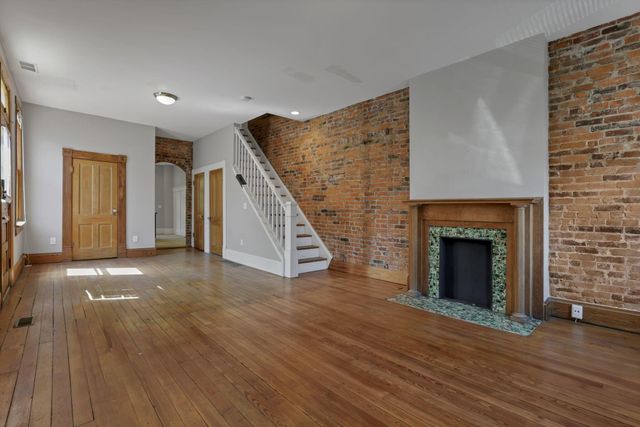 113 E Sycamore Street, 111, Columbus, OH 43206