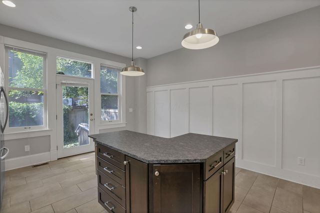 113 E Sycamore Street, 111, Columbus, OH 43206