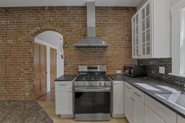 113 E Sycamore Street, 111, Columbus, OH 43206