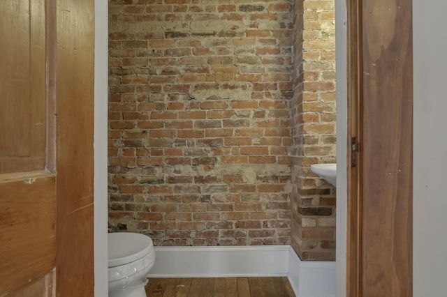 113 E Sycamore Street, 111, Columbus, OH 43206