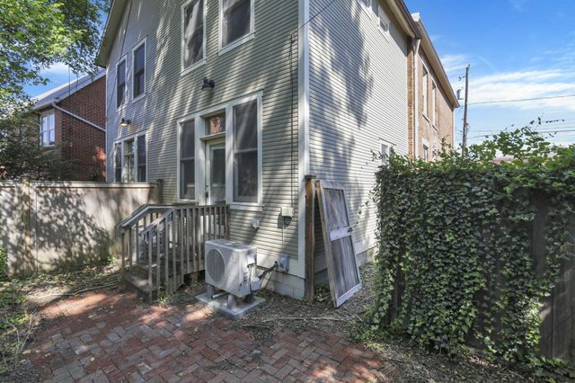 113 E Sycamore Street, 111, Columbus, OH 43206