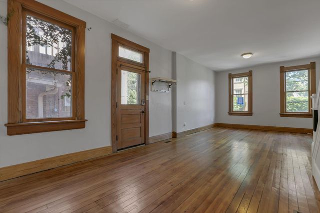 113 E Sycamore Street, 111, Columbus, OH 43206