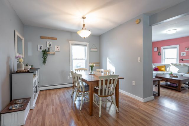 12 Chase Street, Hooksett, NH 03106