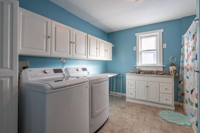 12 Chase Street, Hooksett, NH 03106