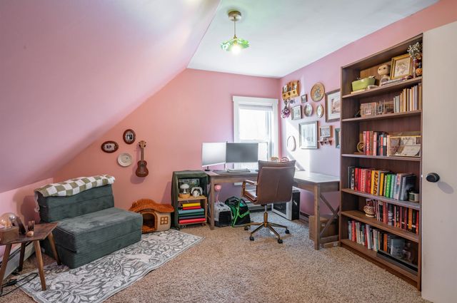 12 Chase Street, Hooksett, NH 03106