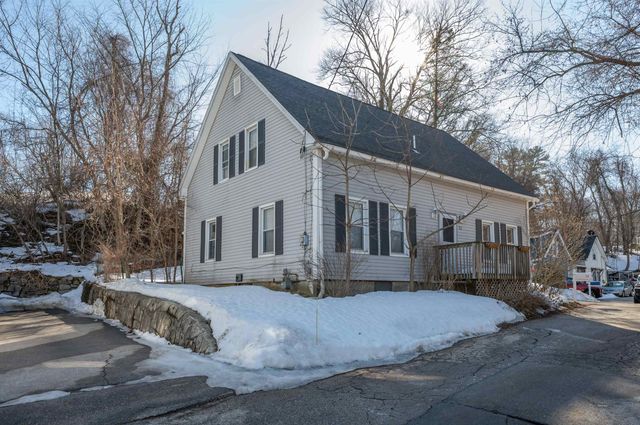 12 Chase Street, Hooksett, NH 03106
