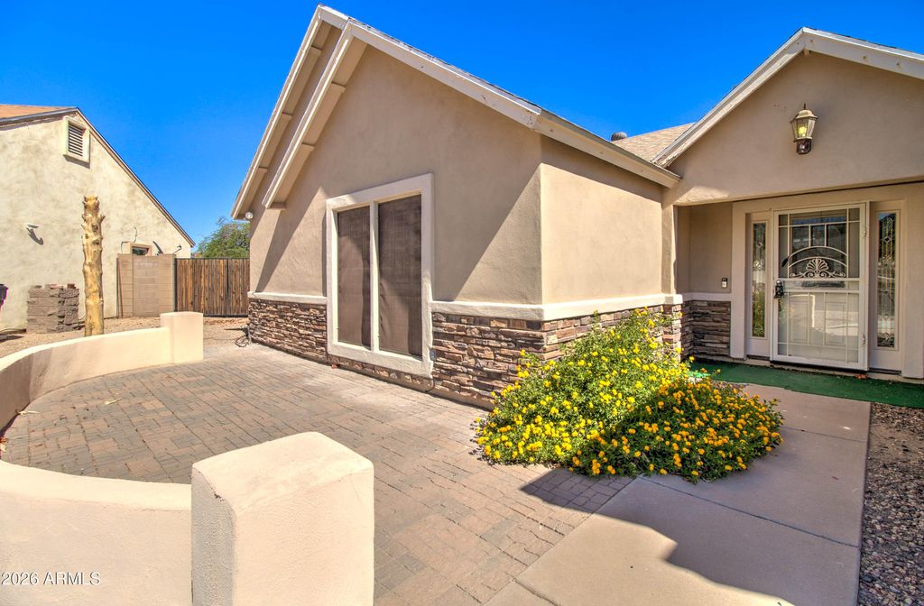 4509 E PEARCE Road, Phoenix, AZ 85044 — photo 4