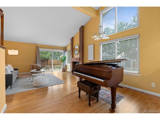 1511 Northcrest Dr, Highlands Ranch, CO 80126
