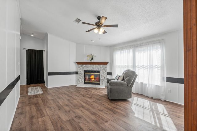 342 Rising View Court, Weatherford, TX 76085