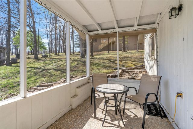 28 Estes Drive, Bella Vista, AR 72715