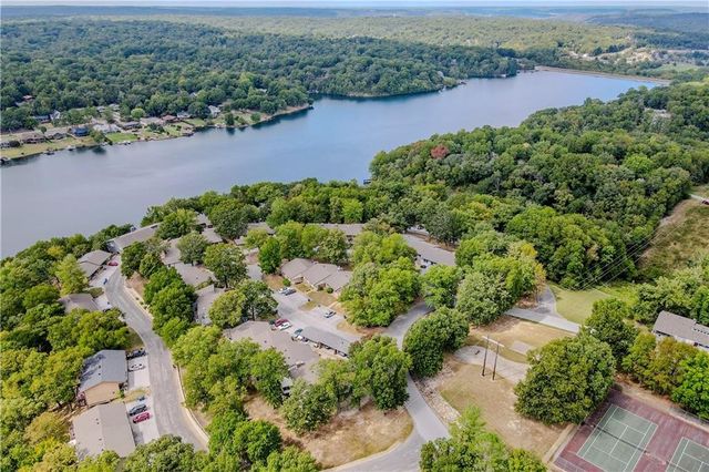 28 Estes Drive, Bella Vista, AR 72715