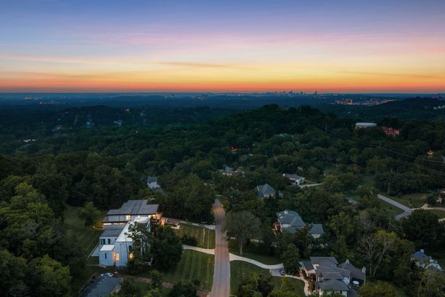 4503 Wayland Dr, Nashville, TN 37215