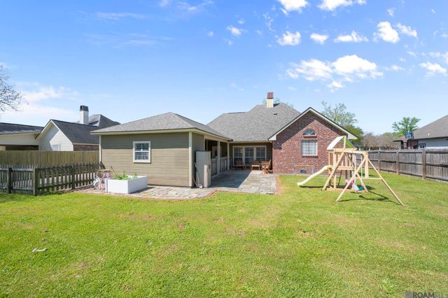 17476 Mccrory 1 Rd, Prairieville, LA 70769