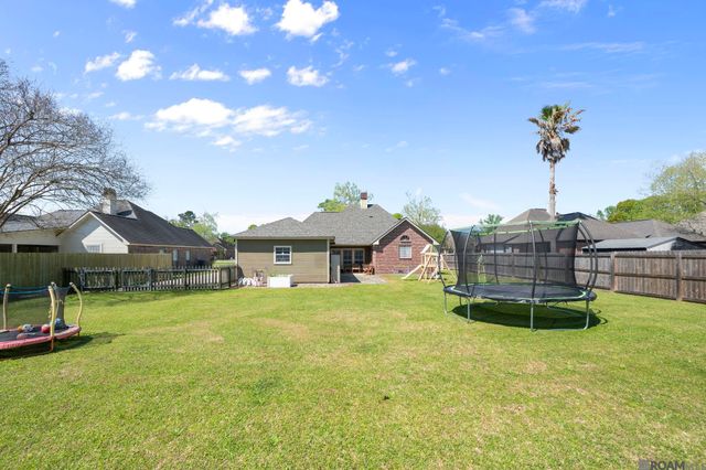 17476 Mccrory 1 Rd, Prairieville, LA 70769