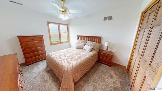17227 Cattle Gate Lane, Kennard, NE 68034