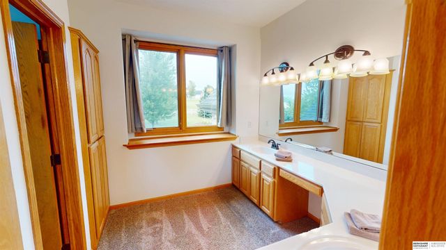 17227 Cattle Gate Lane, Kennard, NE 68034