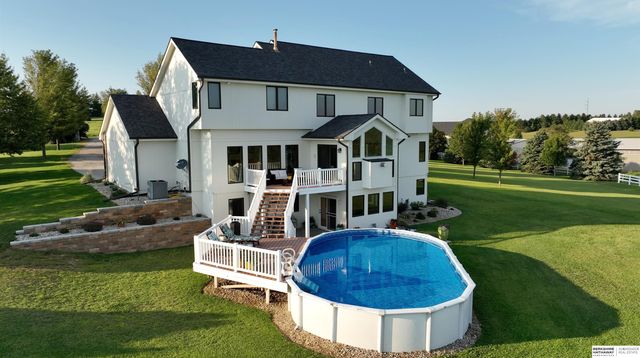 17227 Cattle Gate Lane, Kennard, NE 68034