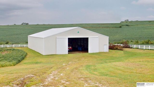 17227 Cattle Gate Lane, Kennard, NE 68034