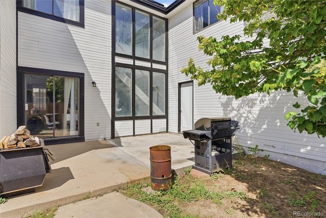 4331 Del Rio Court, Denver, CO 80239