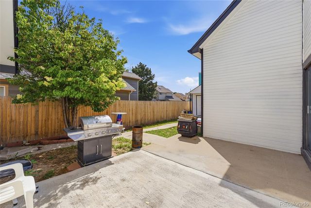 4331 Del Rio Court, Denver, CO 80239