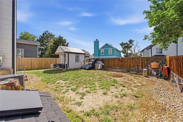 4331 Del Rio Court, Denver, CO 80239