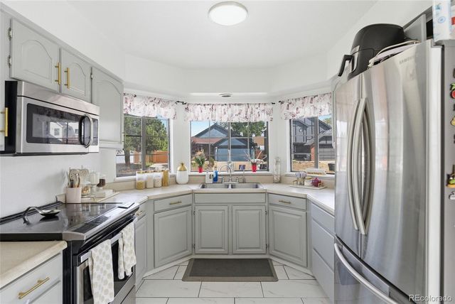 4331 Del Rio Court, Denver, CO 80239