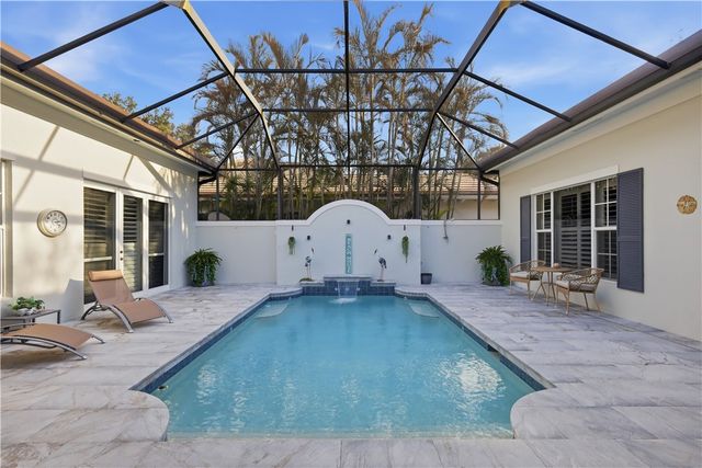 9064 Englewood Court, Vero Beach, FL 32963