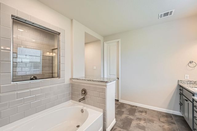 7213 Pace Ravine DR, Lago Vista, TX 78645