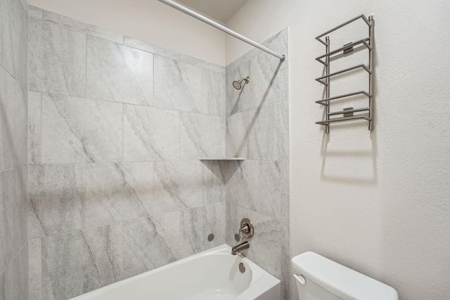 7213 Pace Ravine DR, Lago Vista, TX 78645