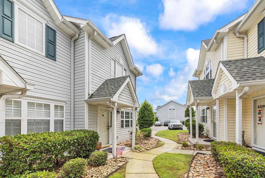 101 Barnwell St Apt 37E, North Myrtle Beach, SC 29582