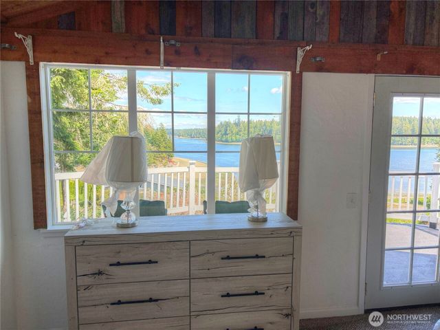 81 E Panorama Way, Grapeview, WA 98546