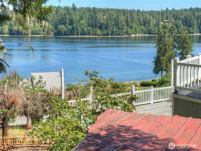 81 E Panorama Way, Grapeview, WA 98546