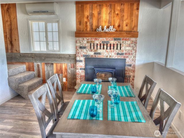 81 E Panorama Way, Grapeview, WA 98546