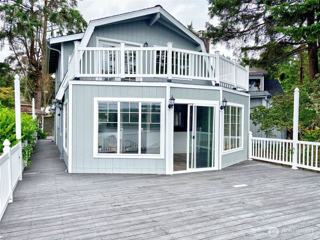 81 E Panorama Way, Grapeview, WA 98546