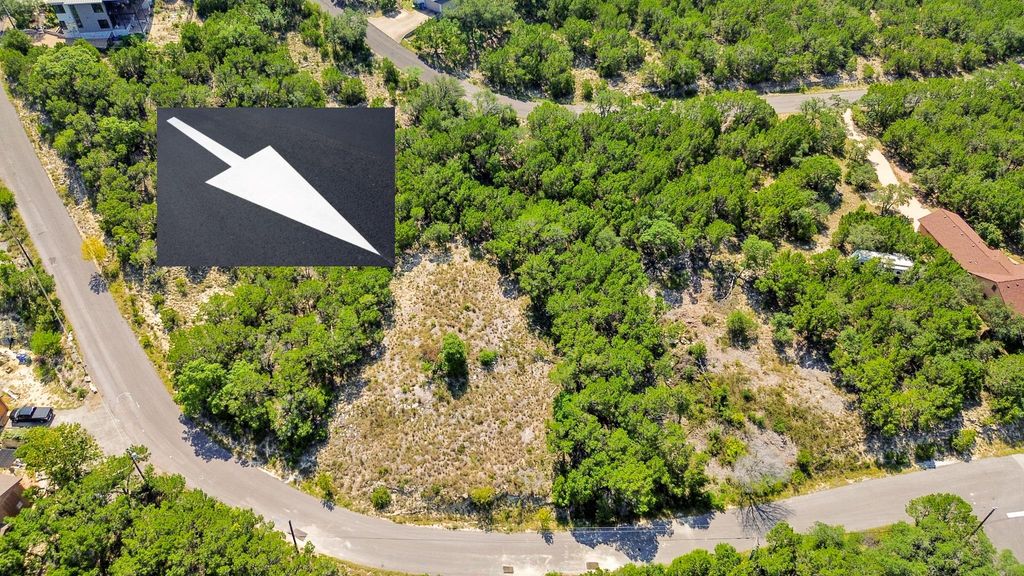 21928 Surrey LN, Lago Vista, TX 78645